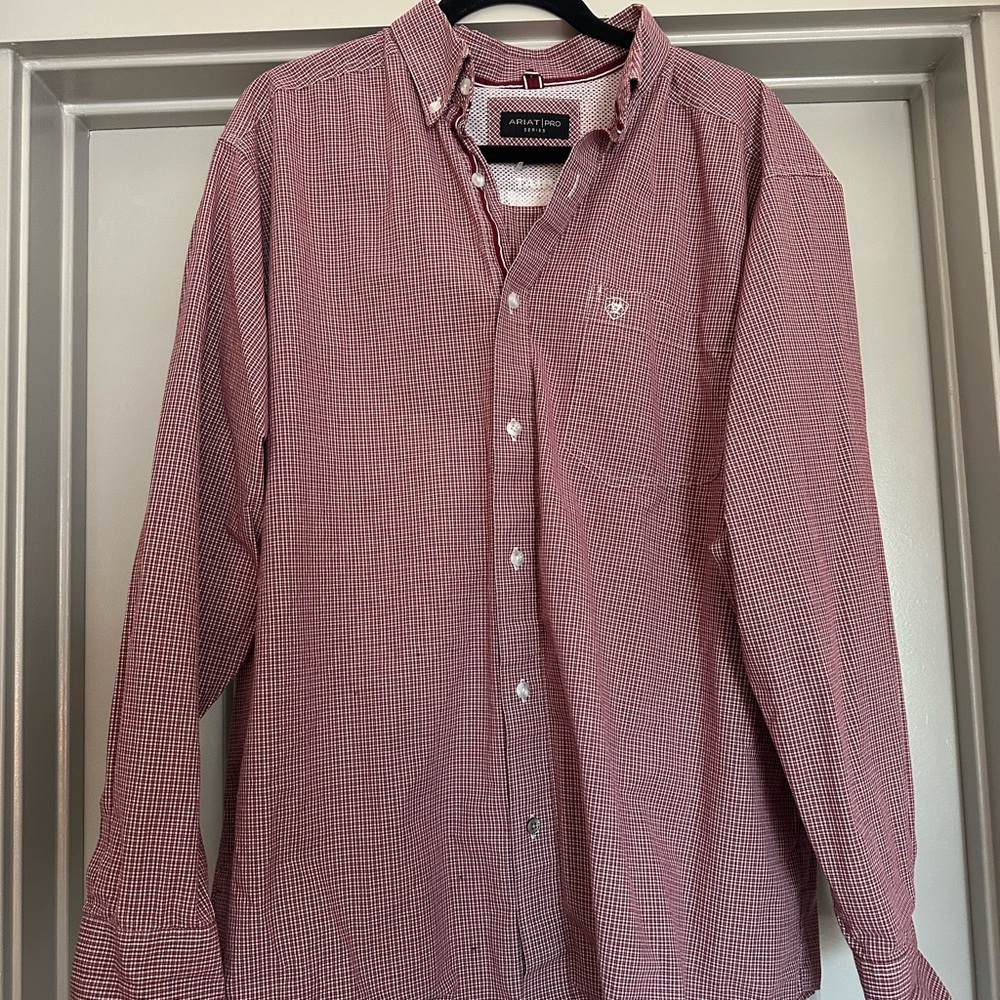 Ariat Pro Series Men's Red Checkered Shirt